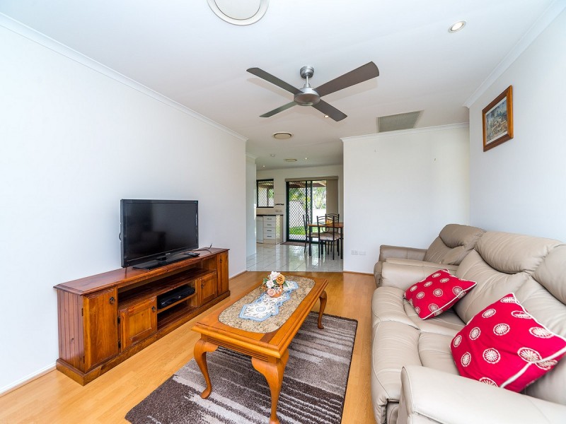 2/77 River Oak Drive, Helensvale QLD 4212