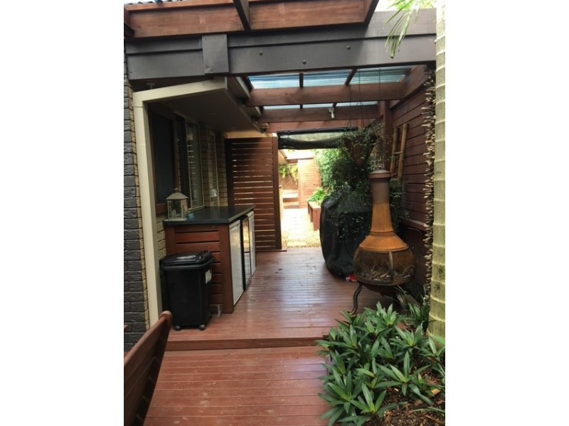 15 Western Way, Oxenford QLD 4210