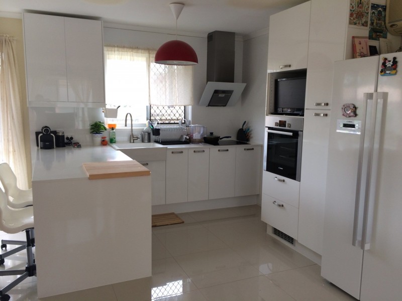 2/112 Little Usher Avenue, Labrador QLD 4215