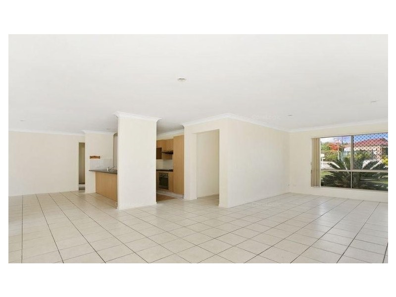 25 Penrhyn Street, Pacific Pines QLD 4211