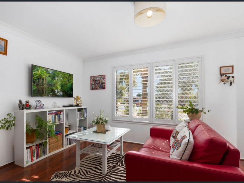 1/17 Eurimbula Court, Paradise Point QLD 4216