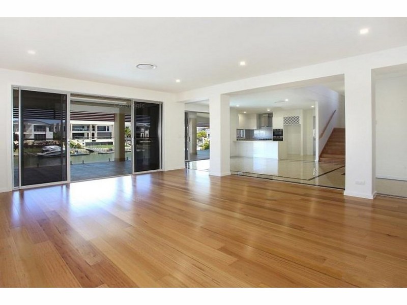 63 Southaven Drive, Helensvale QLD 4212