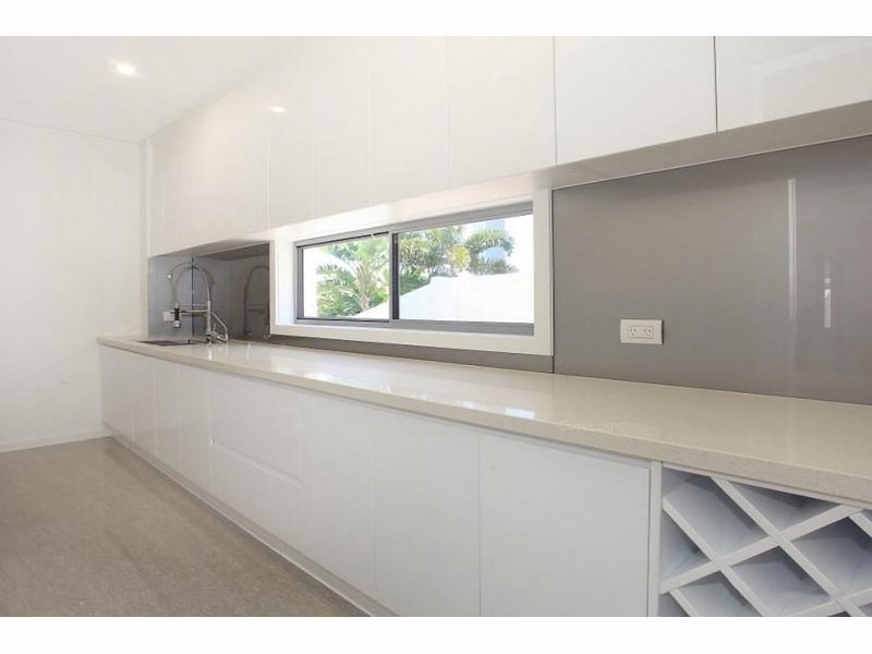 63 Southaven Drive, Helensvale QLD 4212
