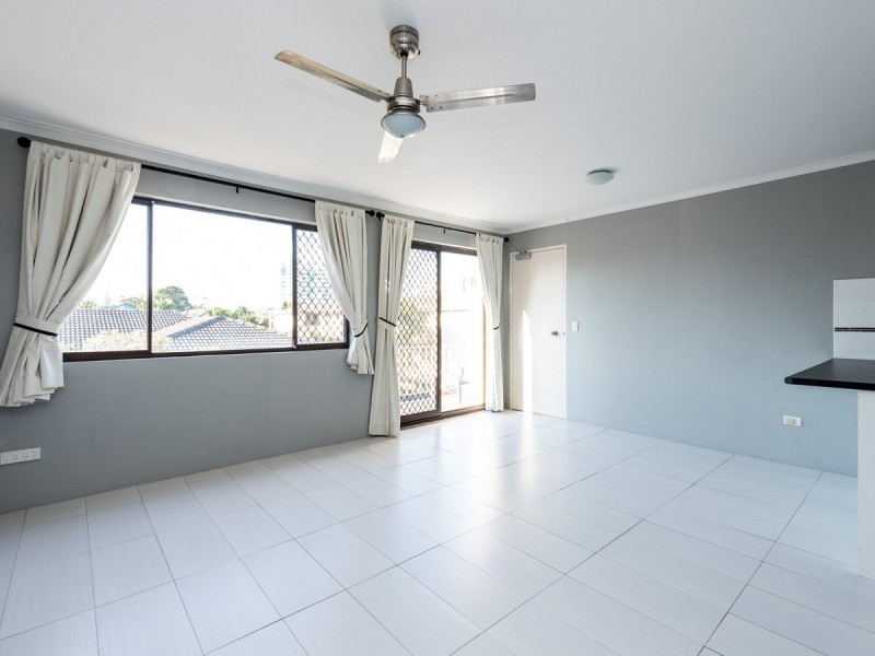 7/159 Muir Street, Labrador QLD 4215