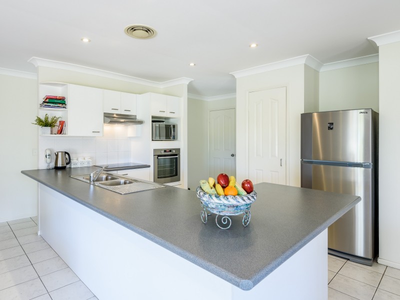 54 Inverness Way, Parkwood QLD 4214