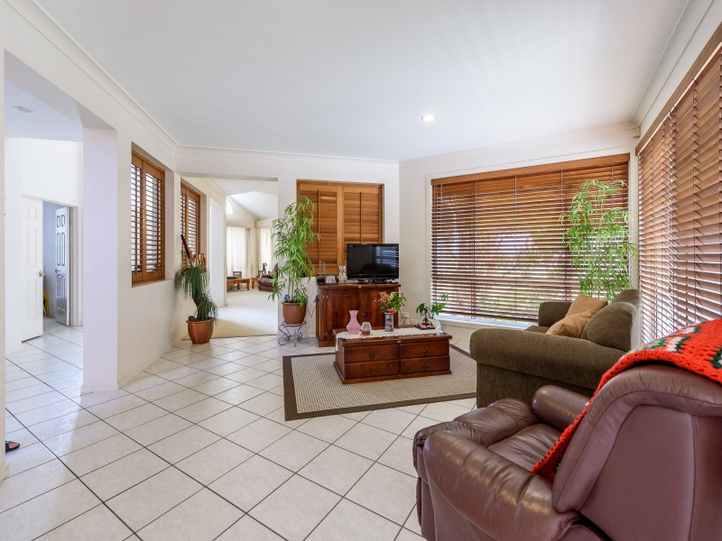 3 Prosperity Drive, Helensvale QLD 4212