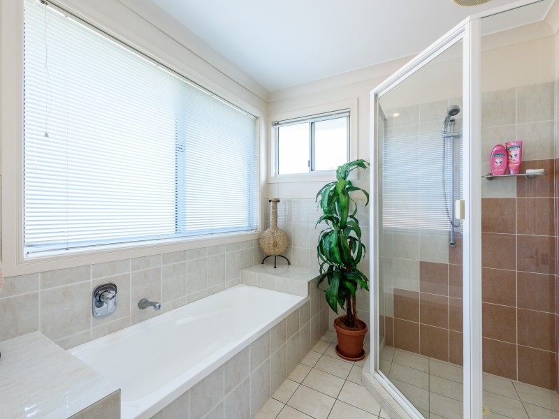 3 Prosperity Drive, Helensvale QLD 4212