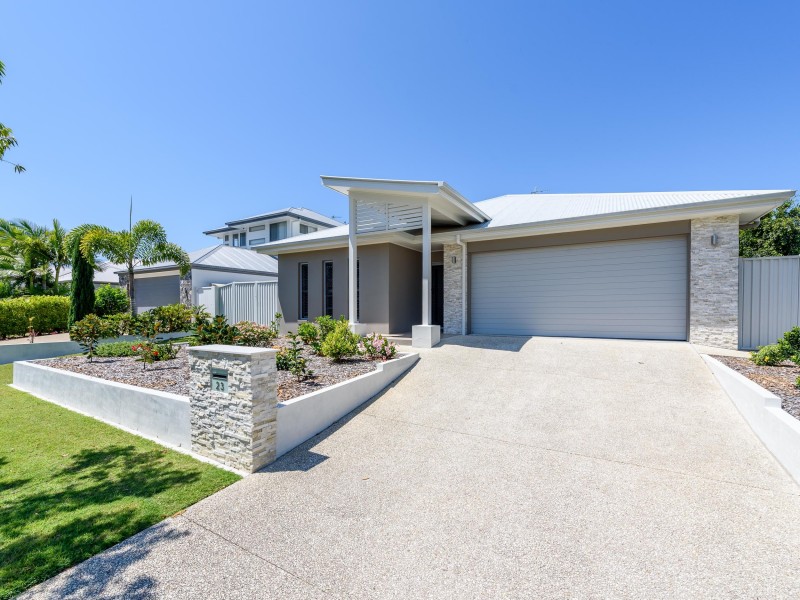 23 Rhodium Crescent, Hope Island QLD 4212
