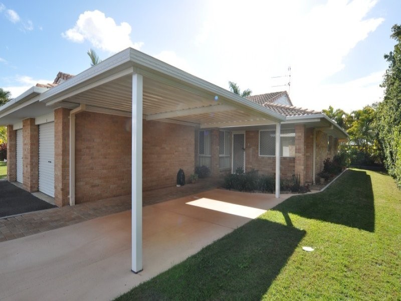 8/17 McMillan Street, Labrador QLD 4215