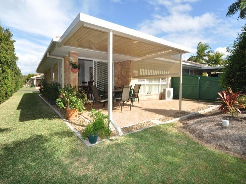 8/17 McMillan Street, Labrador QLD 4215