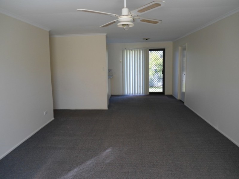 9 Melbourne Road, Arundel QLD 4214