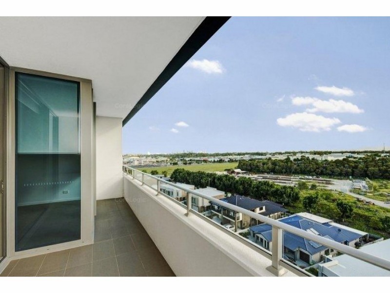 702/15 Compass Drive, Biggera Waters QLD 4216