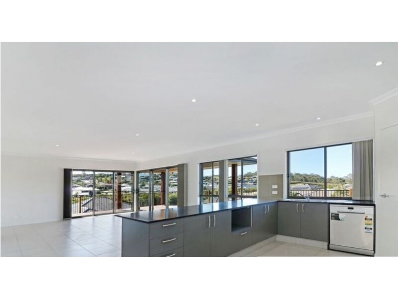 1 Adelaide Crescent, Ormeau Hills QLD 4208