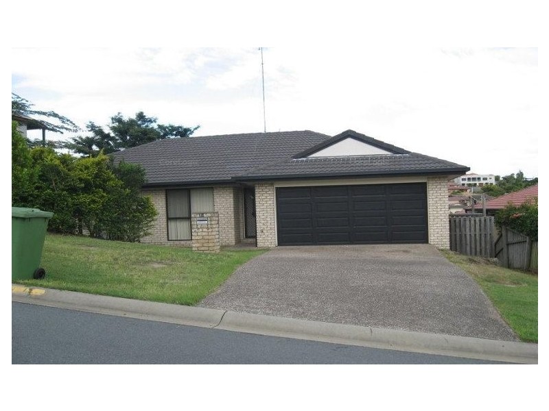 11 Hatutu Street, Pacific Pines QLD 4211