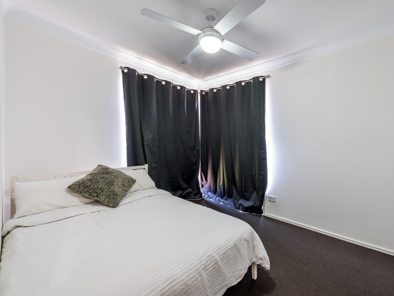 14 Cannington Place, Helensvale QLD 4212