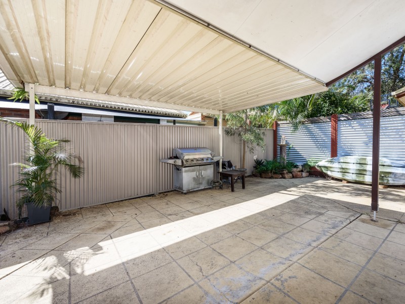 2/142 Oxley Drive, Paradise Point QLD 4216