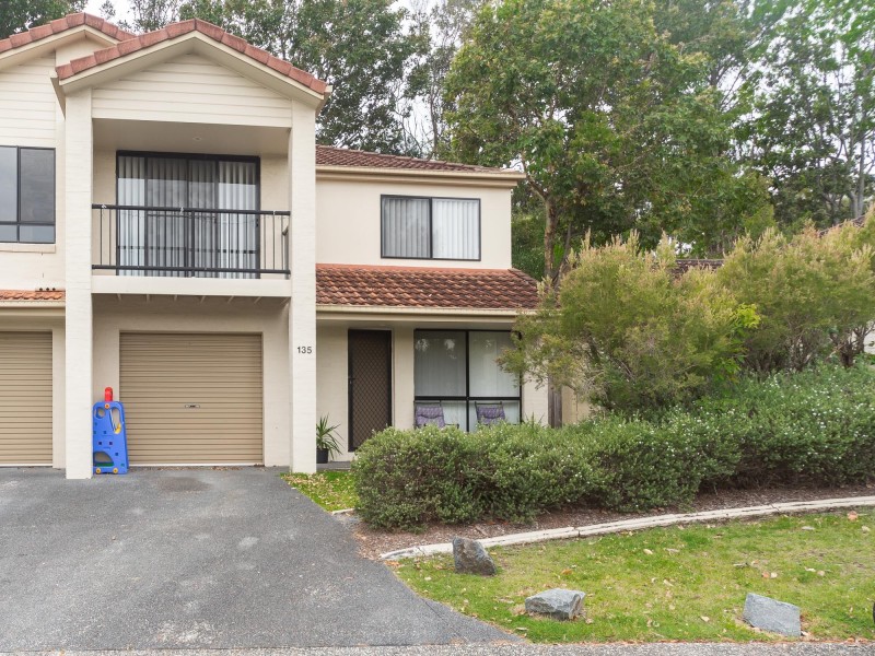 135/590 Pine Ridge Road, Coombabah QLD 4216