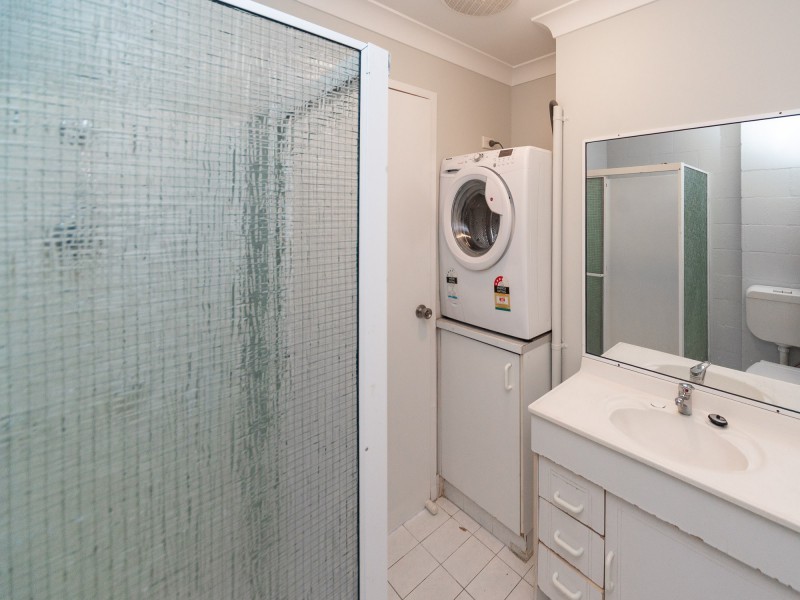 9/18 Abalone Avenue, Paradise Point QLD 4216