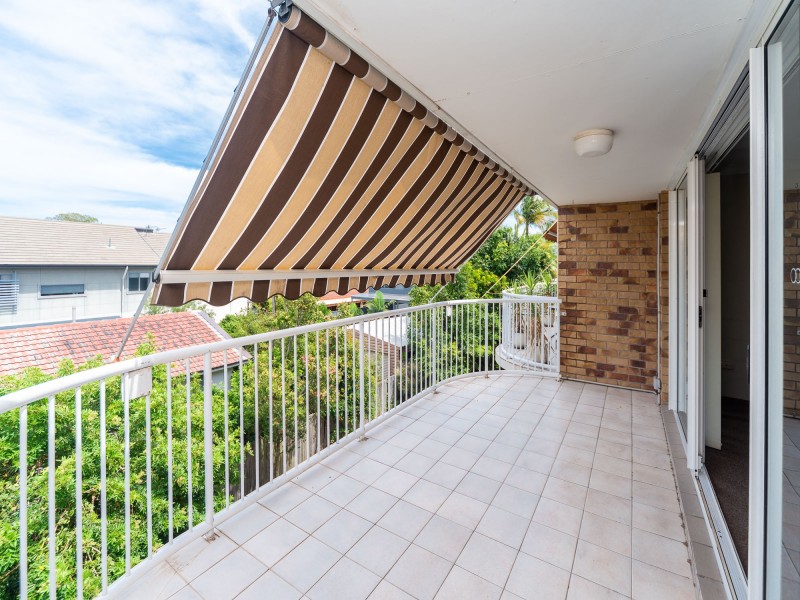 9/18 Abalone Avenue, Paradise Point QLD 4216