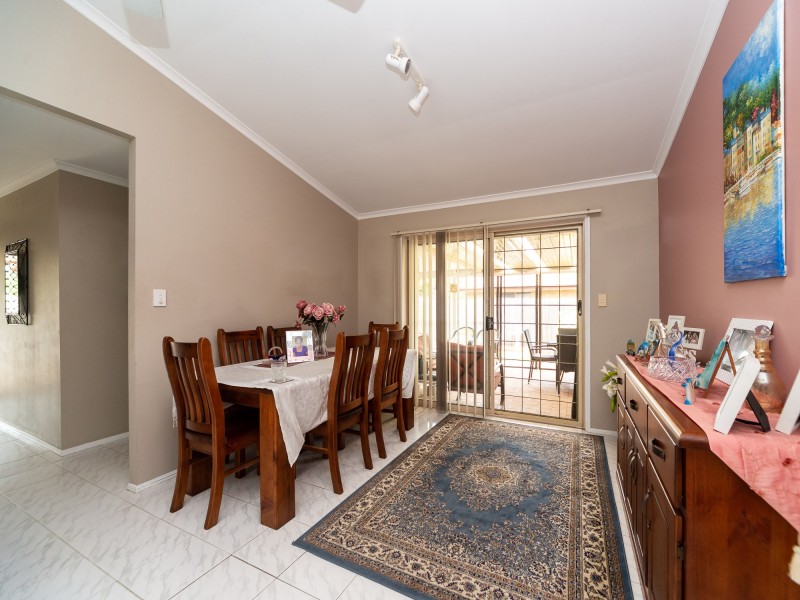 9 Bexley Place, Helensvale QLD 4212