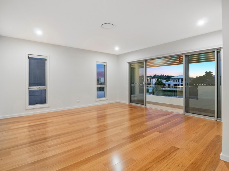 63 Southaven Drive, Helensvale QLD 4212