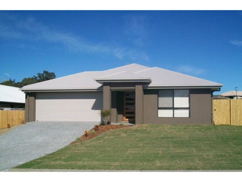 8 Mimosa Street, Ormeau QLD 4208