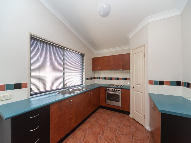 82 Serafina Drive, Helensvale QLD 4212