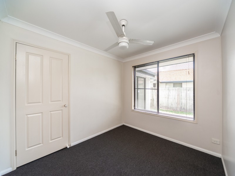 82 Serafina Drive, Helensvale QLD 4212