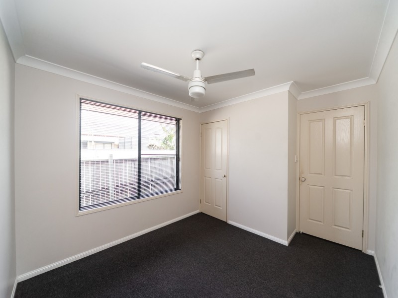 82 Serafina Drive, Helensvale QLD 4212