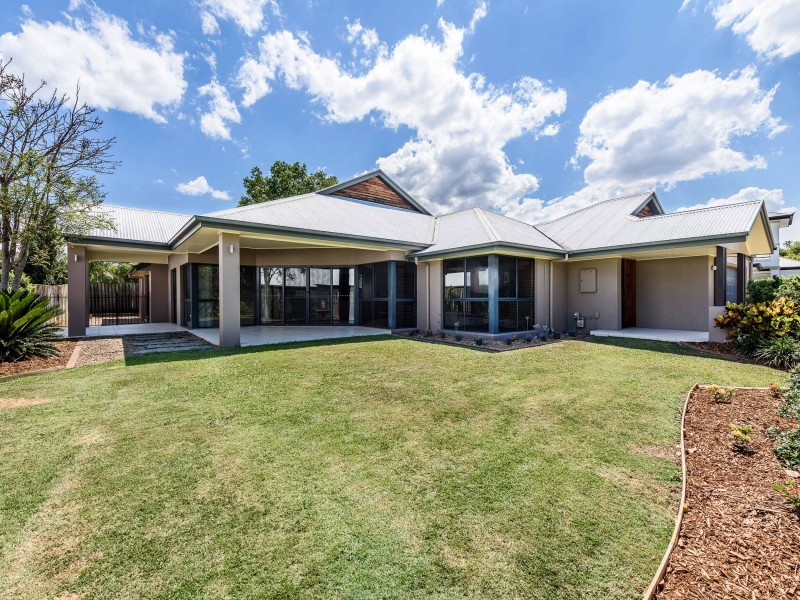 1 Yendys Lane, Coomera Waters QLD 4209
