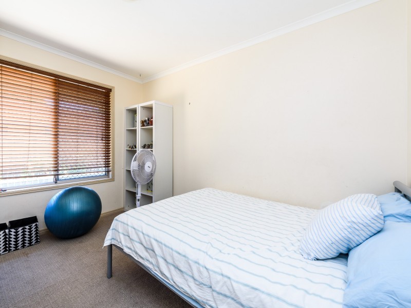 12 Ashford Road, Helensvale QLD 4212