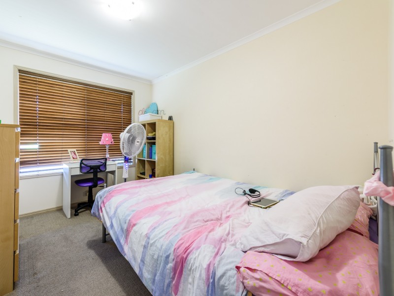 12 Ashford Road, Helensvale QLD 4212