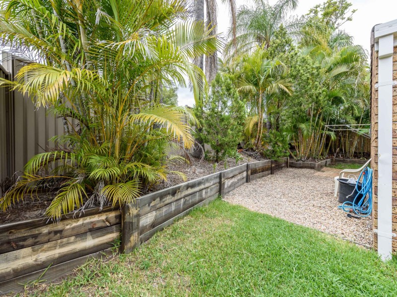 2/20 Illusion Court, Oxenford QLD 4210