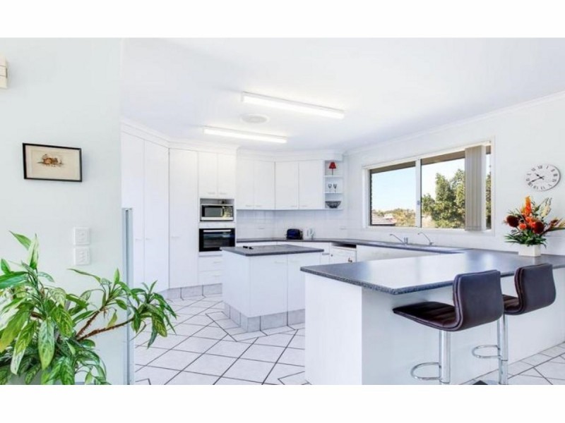 56 Jack Nicklaus Way, Parkwood QLD 4214