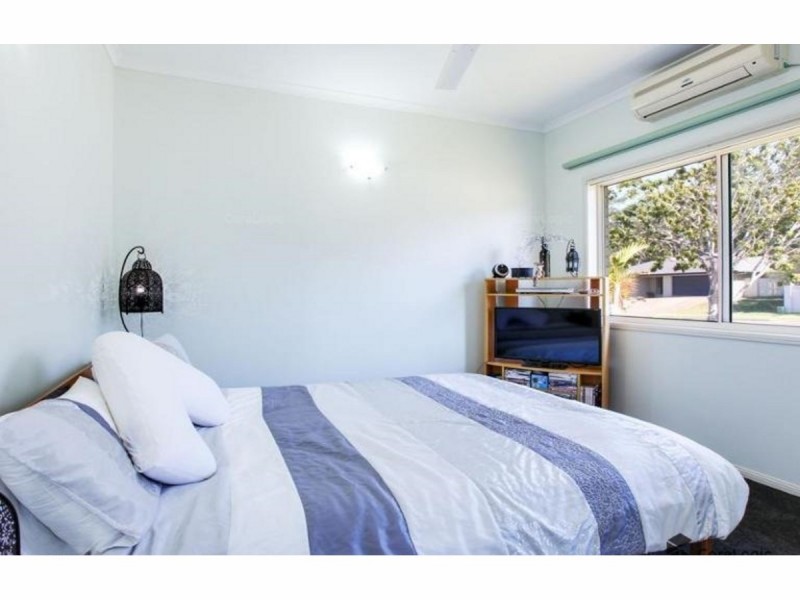 56 Jack Nicklaus Way, Parkwood QLD 4214