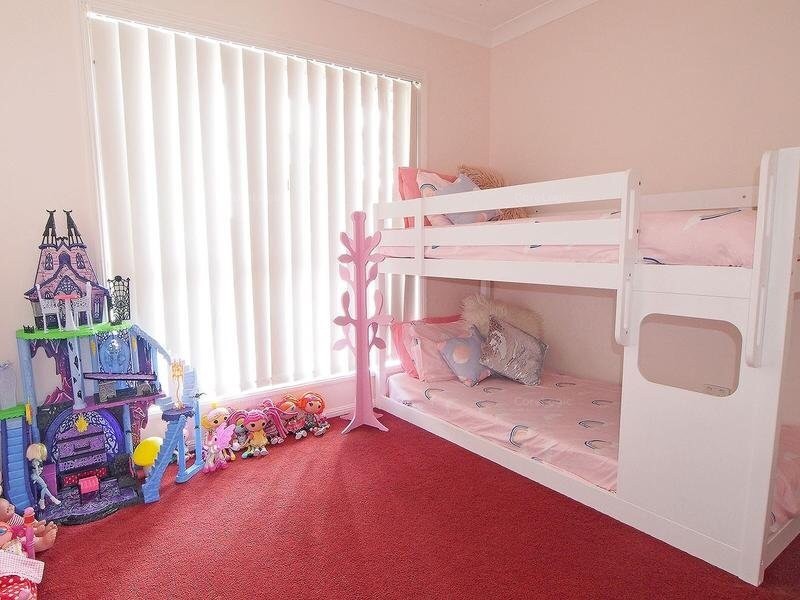 46 Uplands Drive, Parkwood QLD 4214