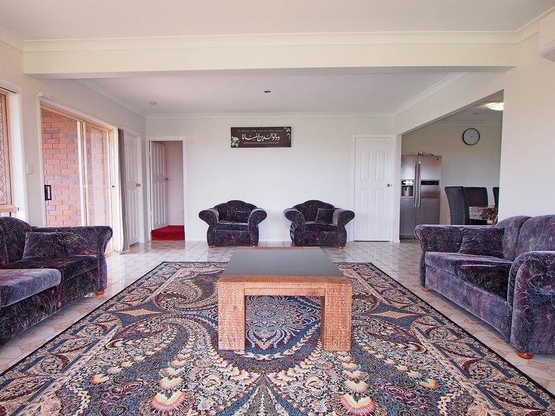 46 Uplands Drive, Parkwood QLD 4214