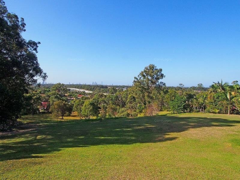 46 Uplands Drive, Parkwood QLD 4214