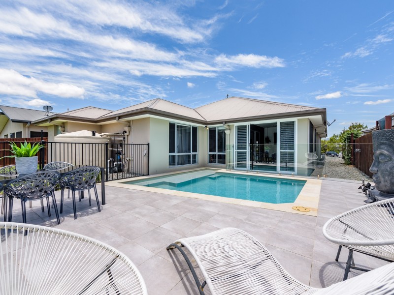 14 Lillypilly Court, Helensvale QLD 4212