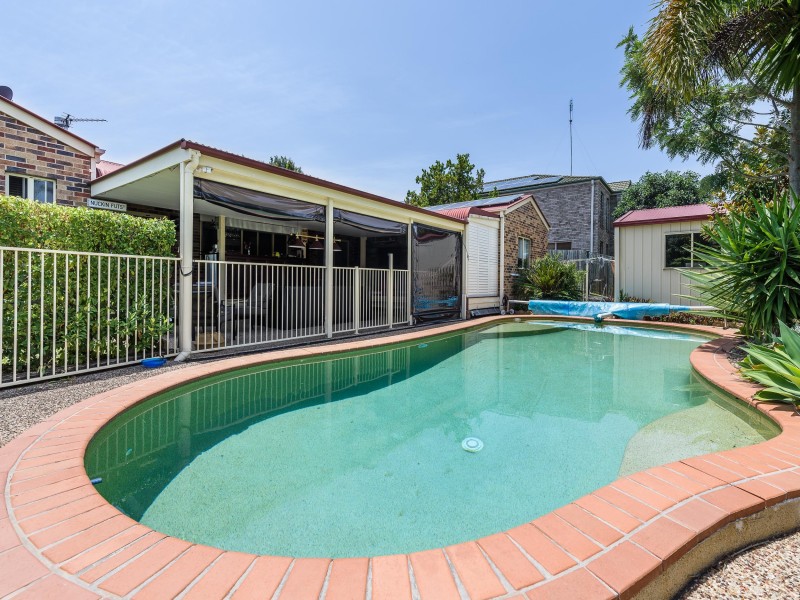 8 Siggies Place, Upper Coomera QLD 4209