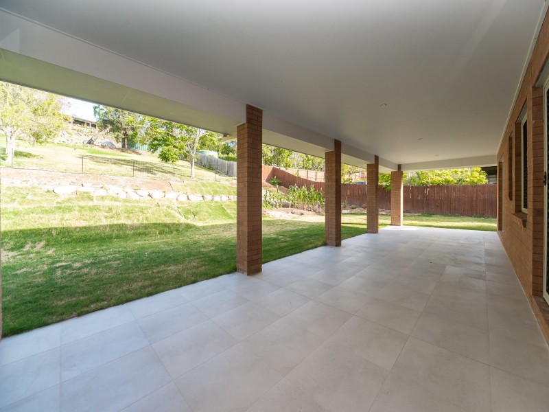 14 Shepparton Road, Helensvale QLD 4212