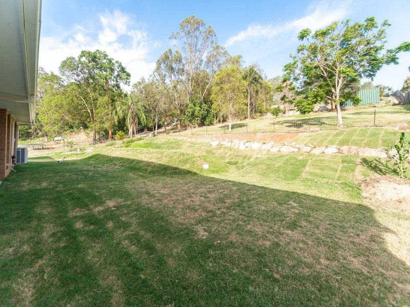 14 Shepparton Road, Helensvale QLD 4212