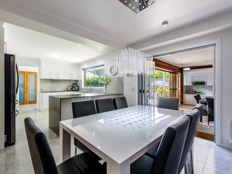 1 Primrose Court, Hollywell QLD 4216