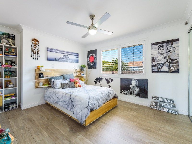 1/18 Holly Avenue, Hollywell QLD 4216