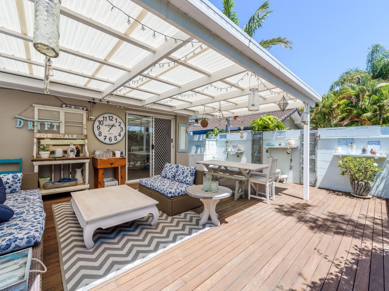 1/18 Holly Avenue, Hollywell QLD 4216