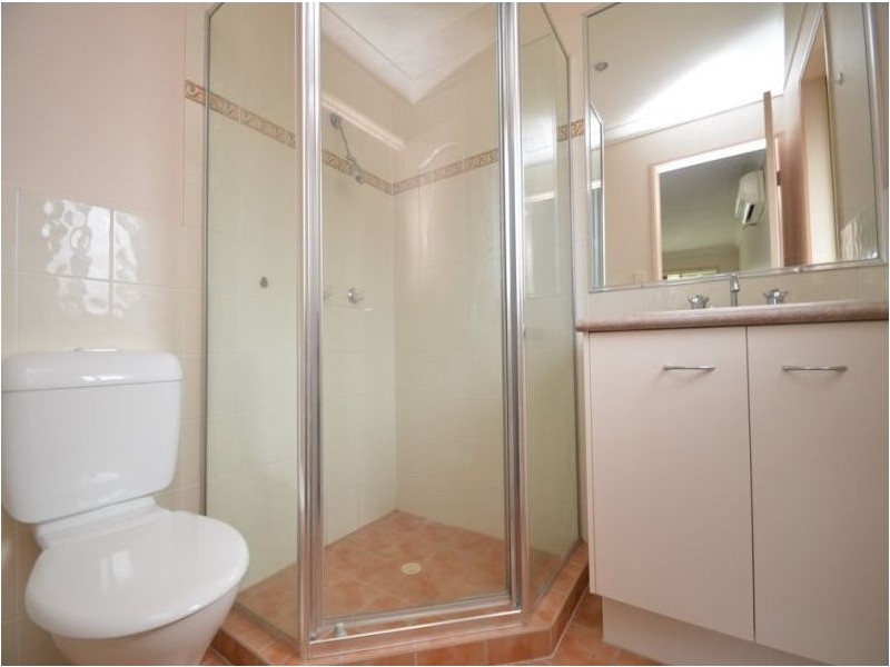 14 Katie Court, Arundel QLD 4214