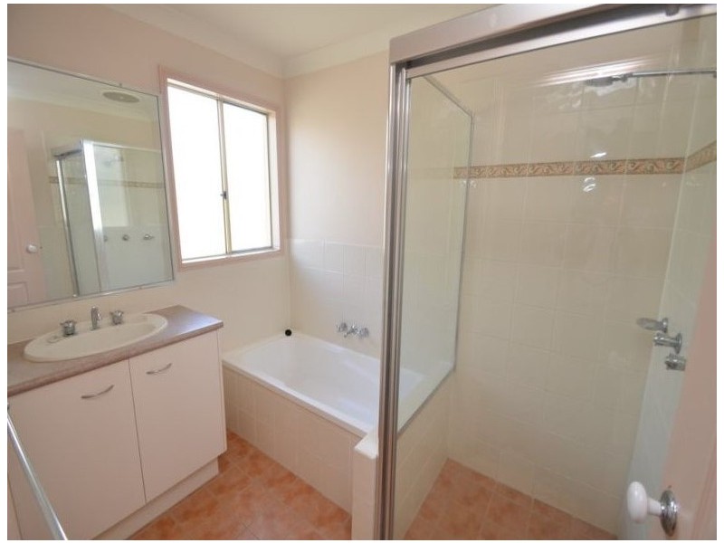 14 Katie Court, Arundel QLD 4214