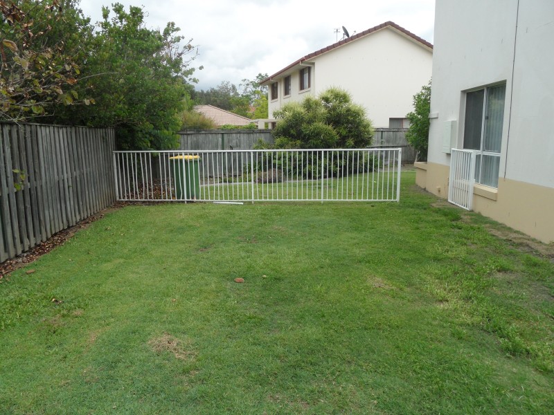 20 Encore Crescent, Ashmore QLD 4214