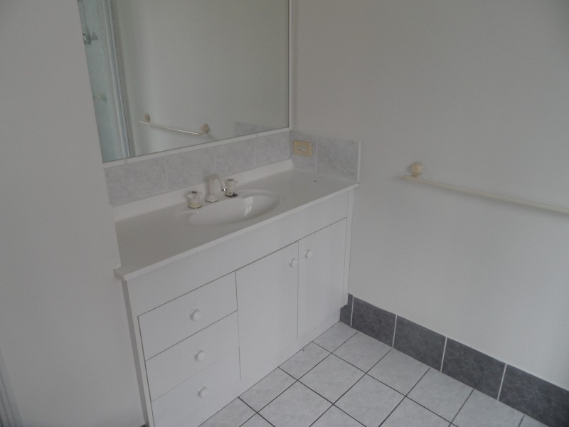 20 Encore Crescent, Ashmore QLD 4214