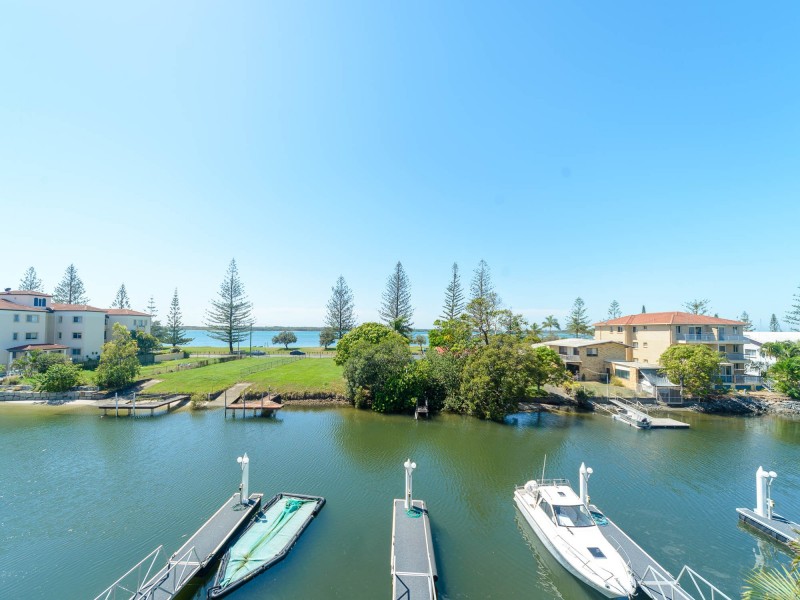 14/9 Madang Crescent, Runaway Bay QLD 4216